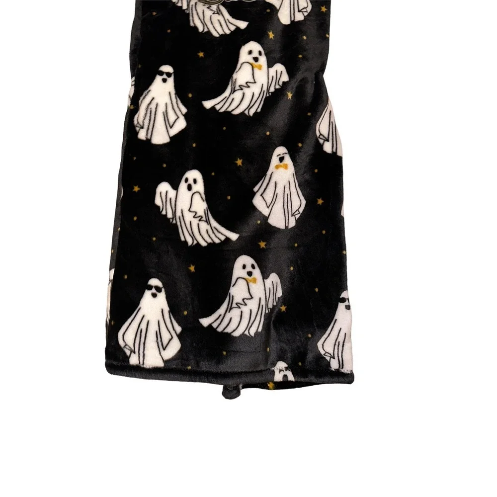 Berkshire Plush Throw 50x70 Black New‎ Halloween Ghost Goblinville Blanket